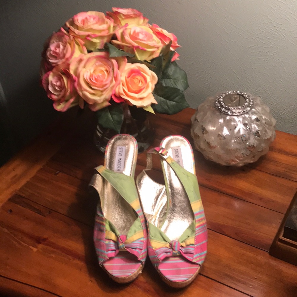 Steve Madden plaid, wedges!!!!